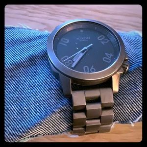 Nixon Ranger 40mm
